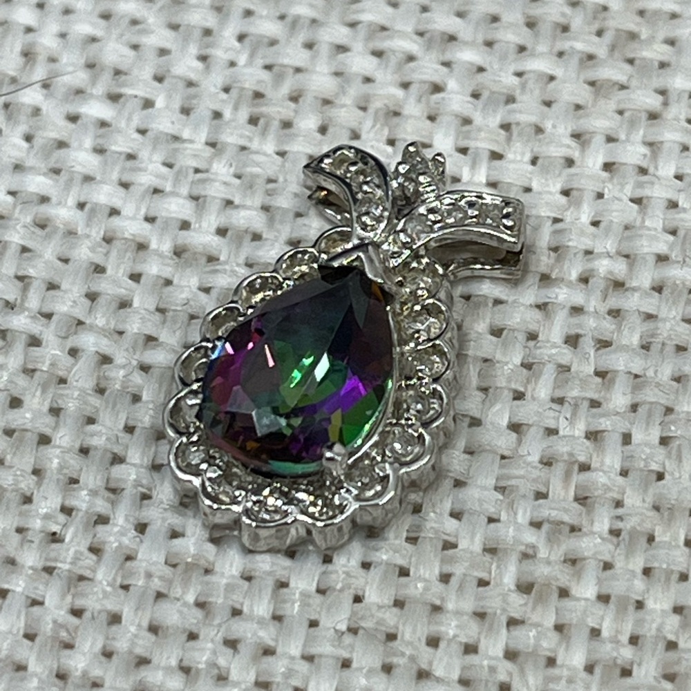 Vintage 10k White Gold Mystic Topaz & Diamond Pendant - 2.5g - Picture 9 of 15